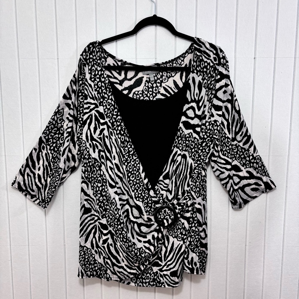 Essentials Women's Black and White Animal Print Top Size 18-20W